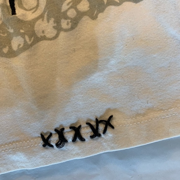 Rebel Spirit White and Red Short Sleeve Women's Top Size Med - Picture 6 of 7